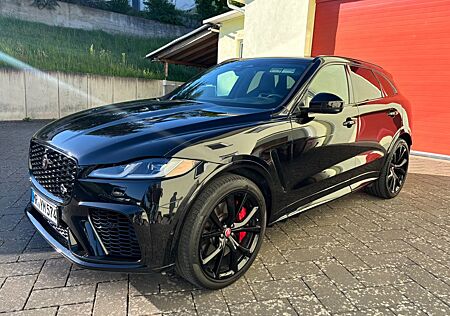Jaguar F-Pace P550 SVR AWD Inzahlung & Finanzierung mög