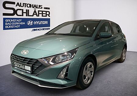 Hyundai i20 1.2 Select Navi Kamera