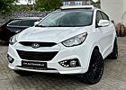 Hyundai ix35 TUCSON AWD 4x4 *LEDER*KAMERA*PANO*NAVI*20"