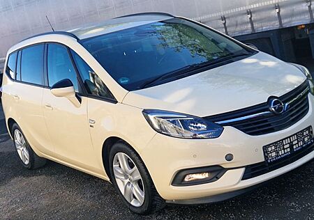 Opel Zafira Tourer