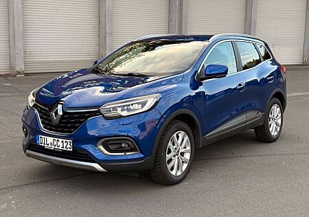 Renault Kadjar gebraucht kaufen Renault Kadjar TCe 140 GPF Limited Deluxe LED Navi AHK