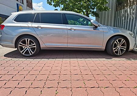 VW Passat Variant Volkswagen 1.5 TSI OPF DSG Elegance Vari...