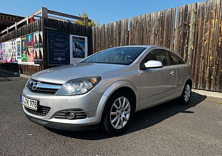Opel Astra GTC 1.6 GTC *Rentnerfahrzeug*