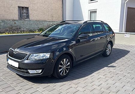 Skoda Octavia 1.4 TSI DSG Style Combi Style
