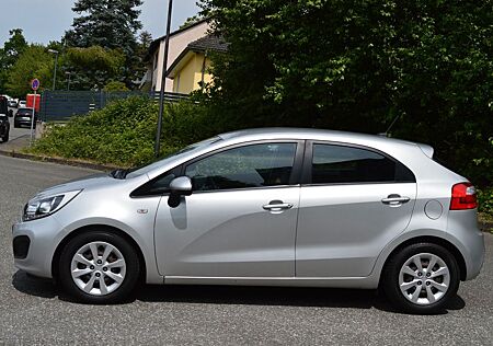 Kia Rio Edition 7-KLIMA-NAVI-PDC-TEMPOMAT