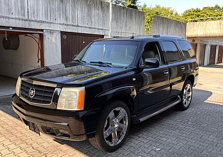 Cadillac Escalade 6.0 V8 Autom.