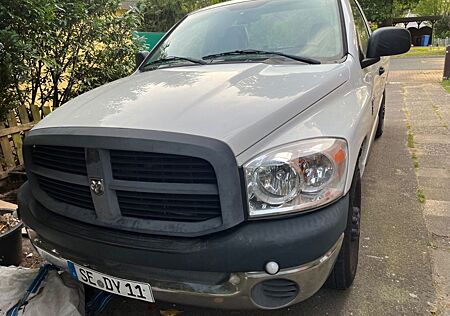 Dodge RAM 2500