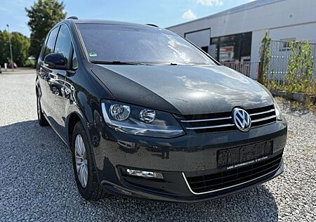 VW Sharan Volkswagen Trendline BMT/ 4-Motion, Navi, SHZ