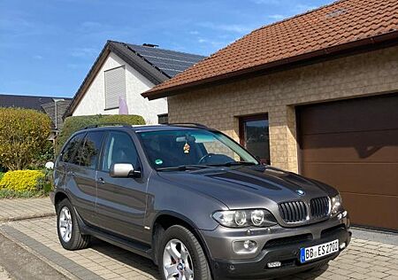BMW X5 3.0i -