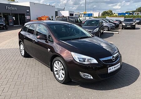 Opel Astra J Sports Tourer 150 Jahre
