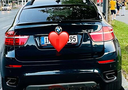 BMW X6 xDrive30d Midnight Blue