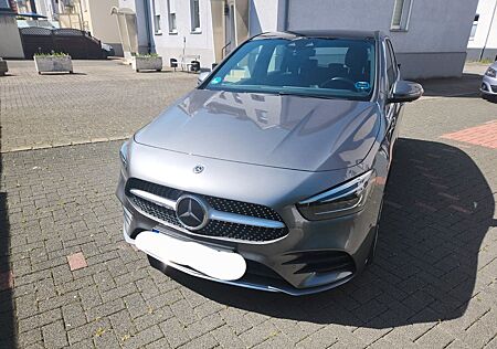 Mercedes-Benz B 200 d DCT -
