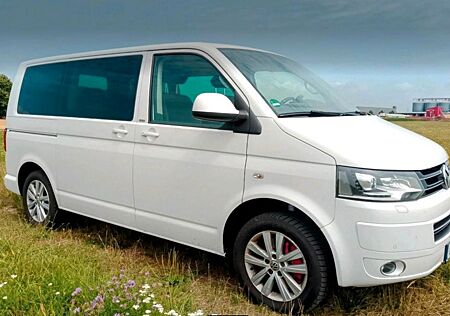 VW T5 Multivan Volkswagen 4Motion Motor überholt