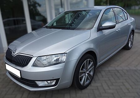 Skoda Octavia Lim. Ambition 1Hd.Automatik 7G