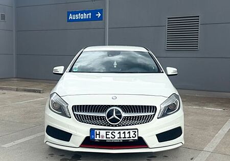 Mercedes-Benz A 250 BlueEFFICIENCY AMG Sport DCT AMG Sport