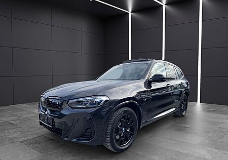 BMW iX3 Impressive M Sport /PANO/LASER/AHK/