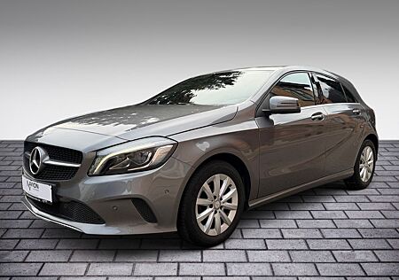 Mercedes-Benz A 180 CDI BlueEfficiency SZH/TOTW/NAVI