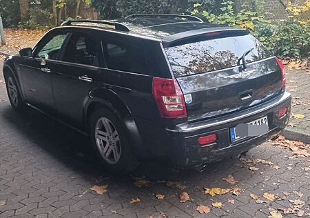 Chrysler 300C Touring 3.0 CRD Autom. -