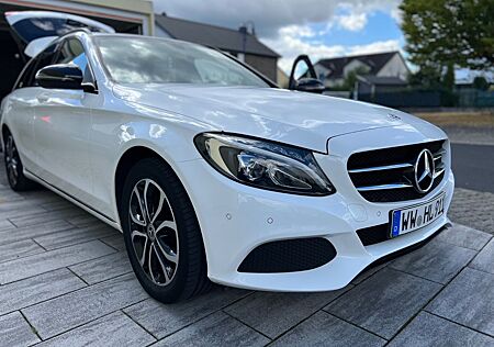 Mercedes-Benz C 180 T AVANTGARDE AVANTGARDE