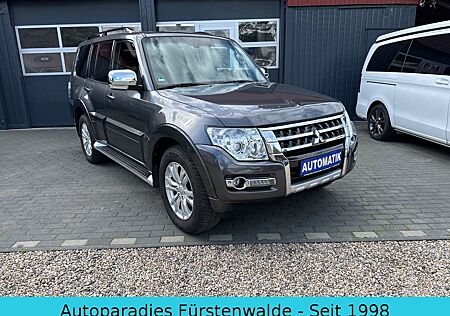 Mitsubishi Pajero 3.2 DI-D 4x4*Kamera*Navi*Xenon*7-Sitze