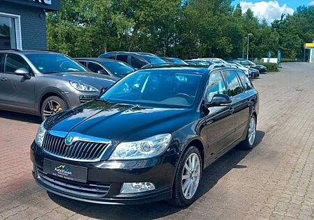 Skoda Octavia Combi 1.8 Navi Xenon 8 Fach AHK