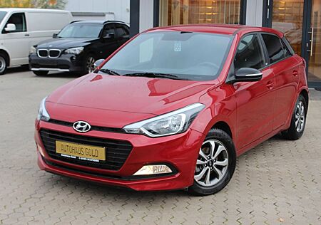 Hyundai i20 Passion/Klima/Lenkrad Heizung/TÜV 06.2027