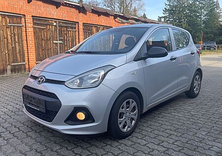 Hyundai i10 1.0 TÜV 03/26 1.Hand Klima Allwetter
