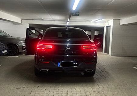 Mercedes-Benz GLE 350 d 4MATIC -