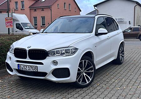 BMW X5 40d M-Sport ALCANTARA + LED + HuD + HARMAN