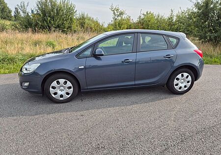 Opel Astra 1.4 74kW