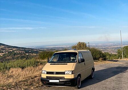 VW T4 Volkswagen Transporter / Camper-Umbau