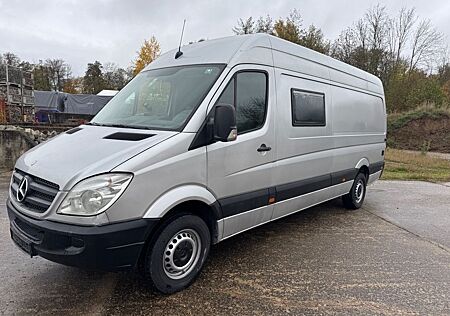 Mercedes-Benz Sprinter L3H3 Camper Projekt Motorrad