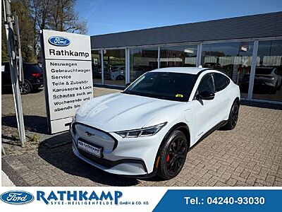 Ford Mustang Mach-E Basis AWD