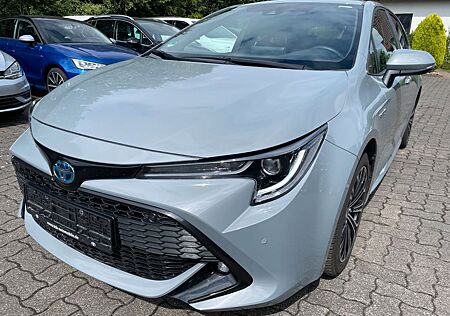 Toyota Corolla Hybrid Team D LED RFK Navi AWR Keyless
