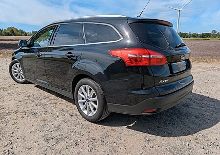 Ford Focus 2,0 TDCi 110kW *Autom.*SHZ* Navi*TMP*NR