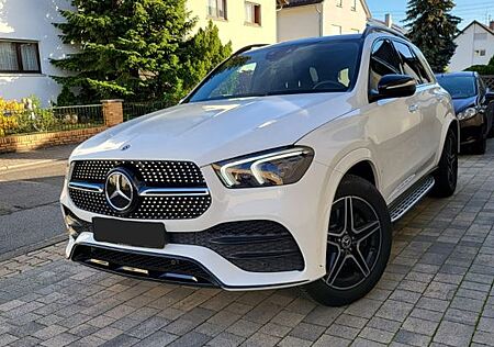Mercedes-Benz GLE 400 d 4Matic AMG+Pano+Burmester+7 Seats++