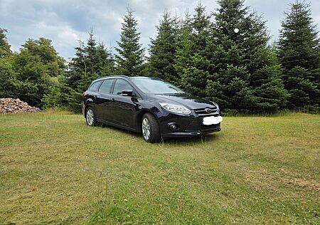 Ford Focus 2,0TDCi AHK Kombi