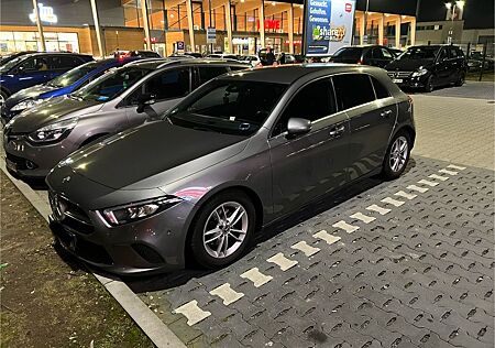 Mercedes-Benz A 180 d DCT - 2018