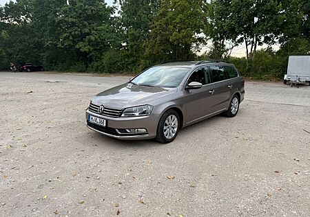 VW Passat Variant Volkswagen 2.0 TDI BlueMotion Technology