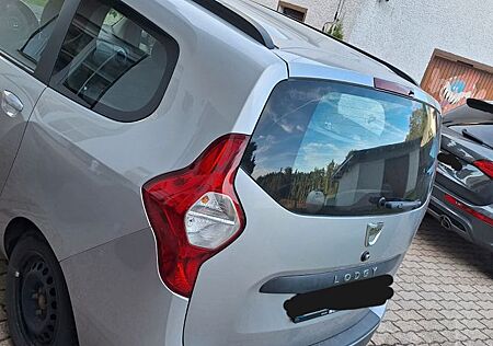 Dacia Lodgy 1.6 MPI 85 Lauréate Lauréate