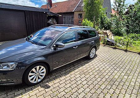 VW Passat Variant Volkswagen 2.0 TDI DSG 130kW Highline BM...