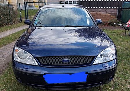 Ford Mondeo 2.5 V6 Ghia 5-tronic Ghia