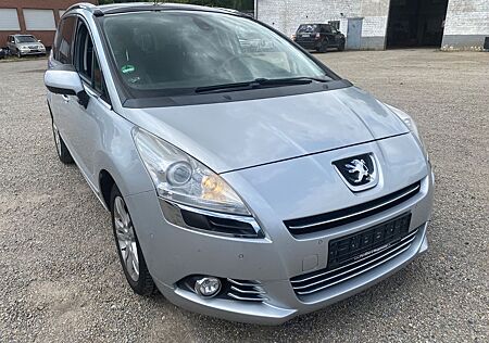 Peugeot 5008 1.6 Platinum 155 THP Automatik Platinum