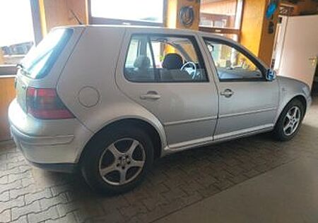 VW Golf Volkswagen 1.9 TDI