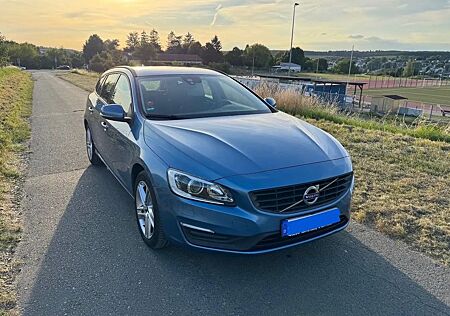 Volvo V60 D4 Kinetic Kinetic