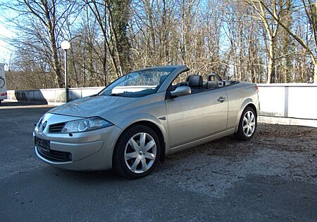 Renault Megane Coupé-Cabriolet 2.0 dCi