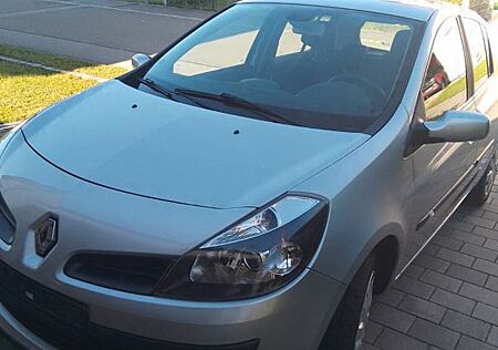 Renault Clio Exception 1.2 16V 55kW Exception