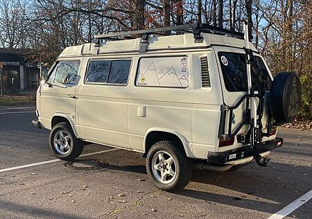 VW T3 Volkswagen 4WD Syncro mit Camper Ausbau und Aufstelldach