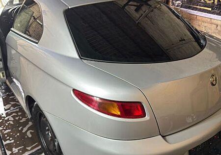 Alfa Romeo GT 1.8 TS 16V Distinctive Distinctive