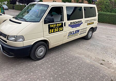 VW T4 Caravelle Volkswagen 2,5-l-Diesel TDI 75kW lang Standard